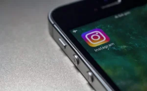 5 Reasons Why Instagram Performs Over Snapchat